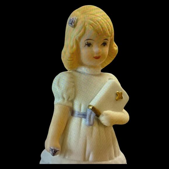 Enesco Growing Up Girls Blonde Communion Confirmation 4.5" Figurine 515809 NIB - Picture 2 of 11